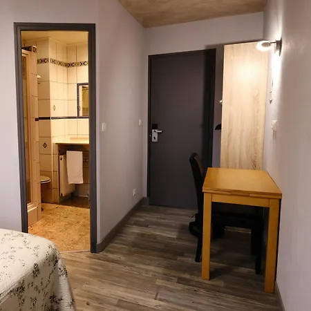 De La Gare Hotel